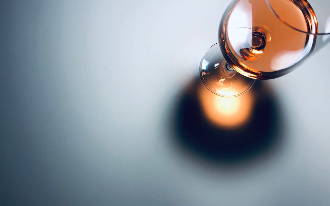 Rafraîchir une bouteille de vin rapidement